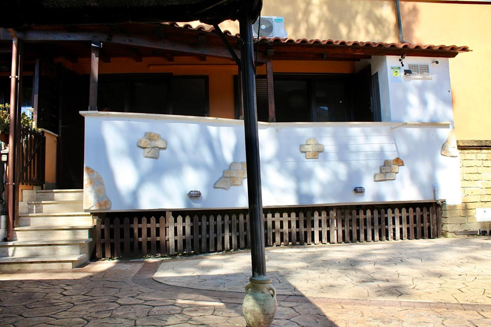 The Garden House Fco, Self Check In And Free Private Parking Apartment Fiumicino Exterior photo
